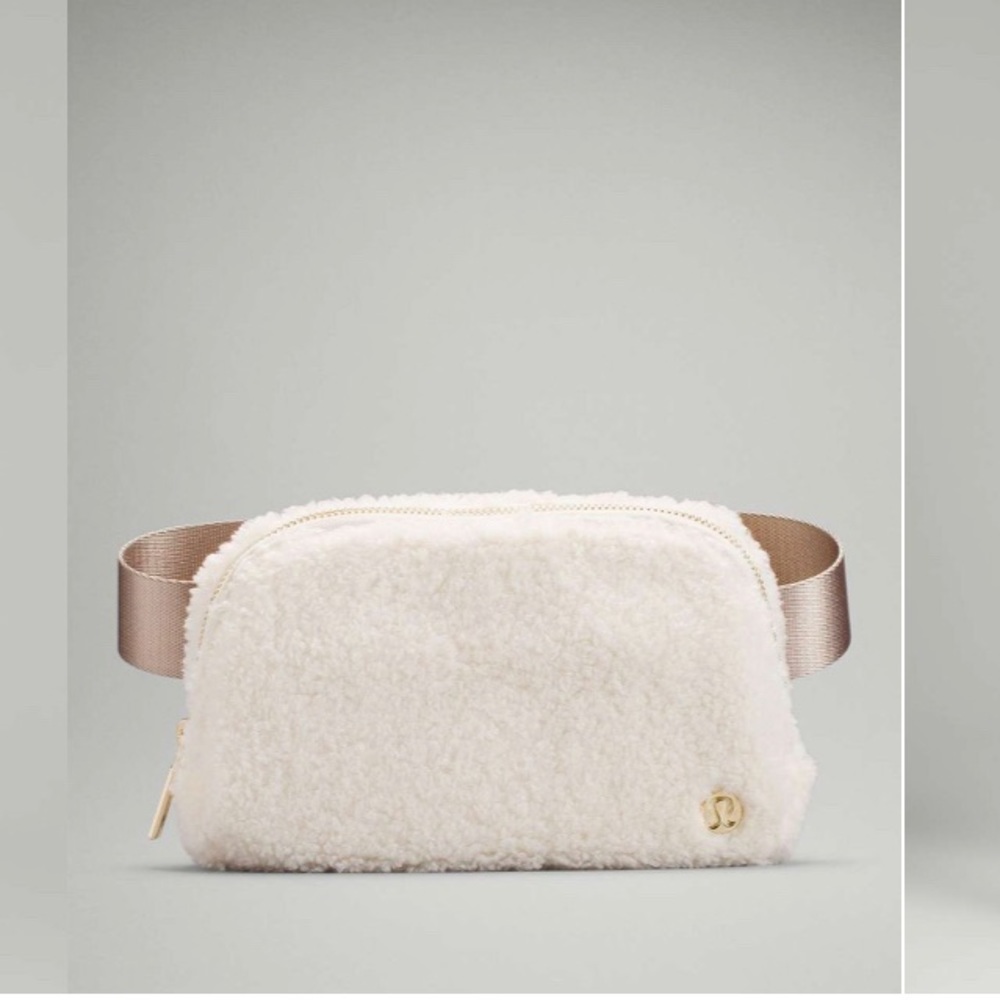 lululemon athletica White Sherpa Belt Bag